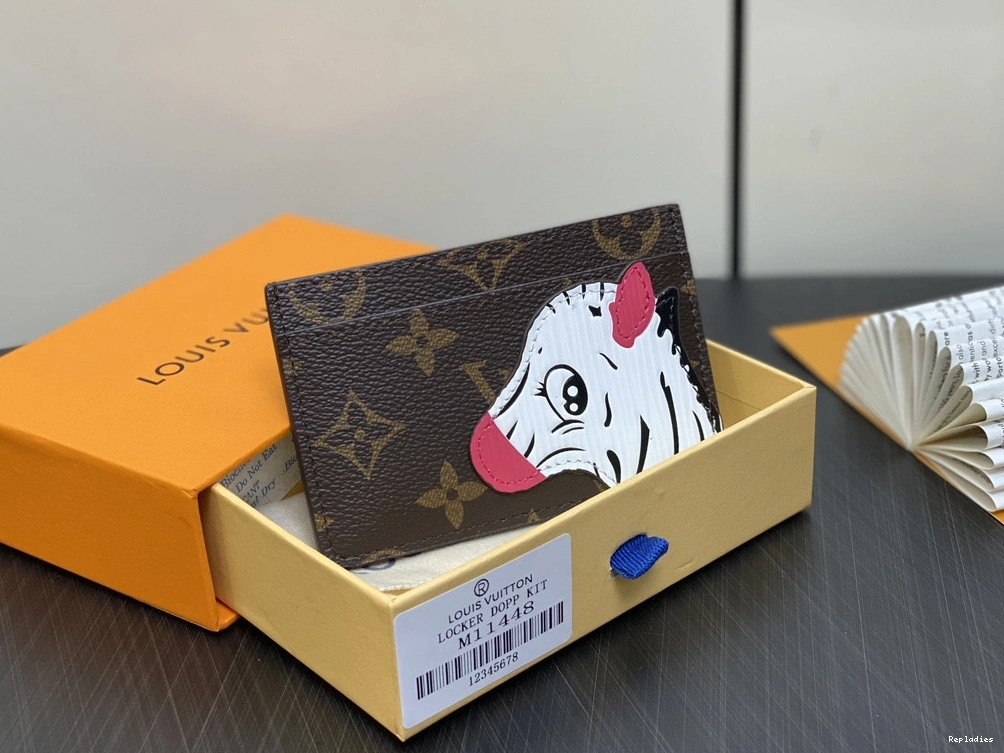 Cheap VUITTON LOUIS HOLDER-11*7*0.5cm CARD 0724